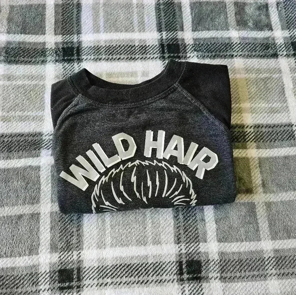 Celebrate Halloween 8,  black and gray werewolf shirt 60% cotton 40% polyester - Picture 4 of 6